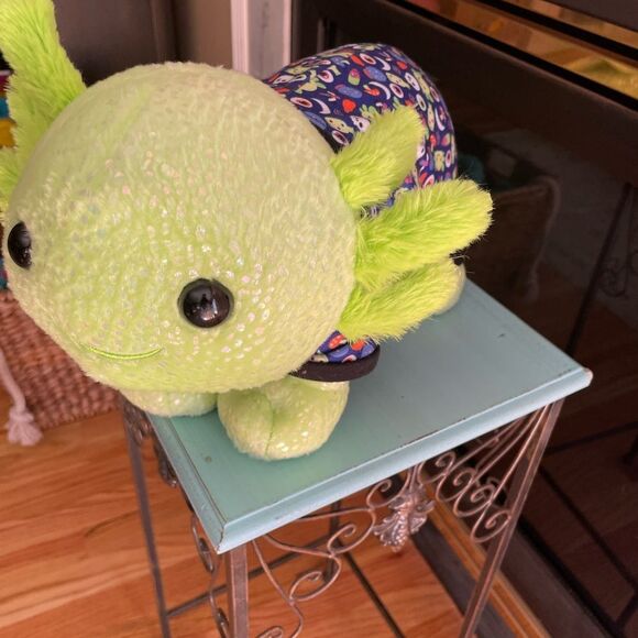 Build a Bear Lime Green Glow in The Dark AXOLOTL 19 inch Plush with Outfit! - Picture 6 of 16
